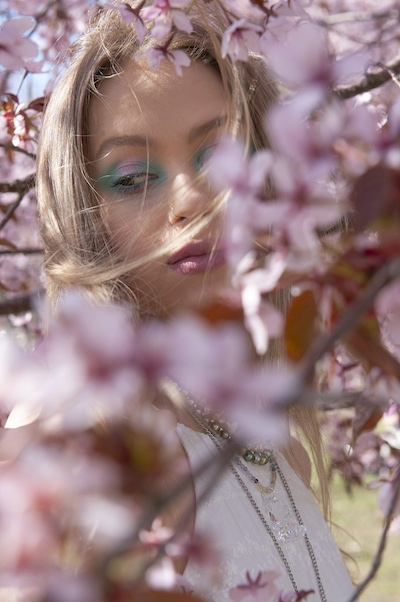 Beauty photography Helsinki makeup artist meikkaaja