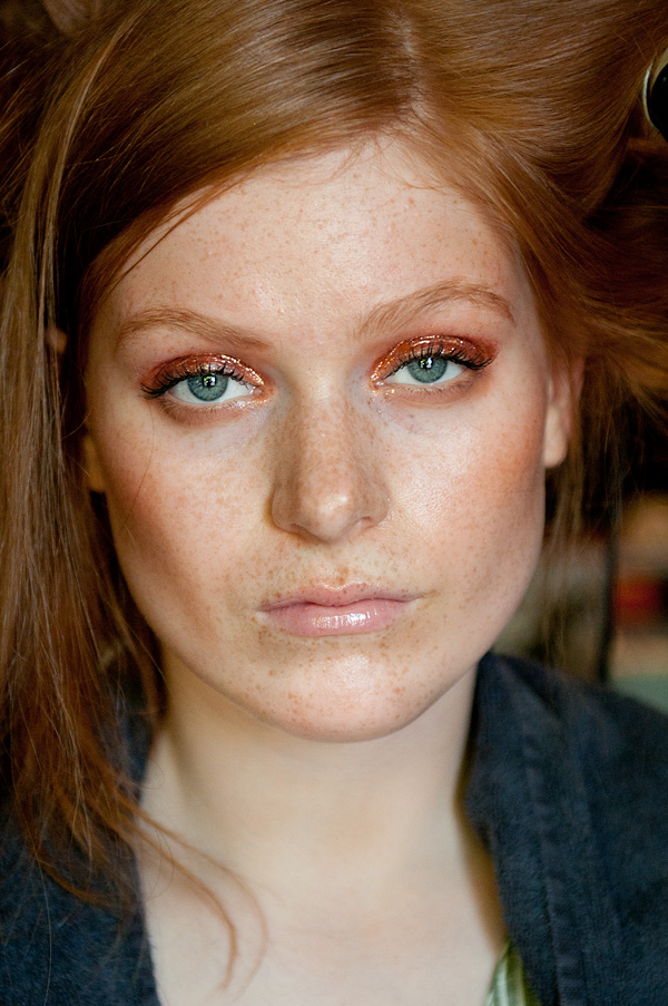 MUA Helsinki Fashion Week makeup fashion show Helsinki runway makeup muotinäytös meikki meikkaaja