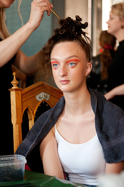 MUA Helsinki Fashion Week makeup fashion show Helsinki runway makeup muotinäytös meikki meikkaaja